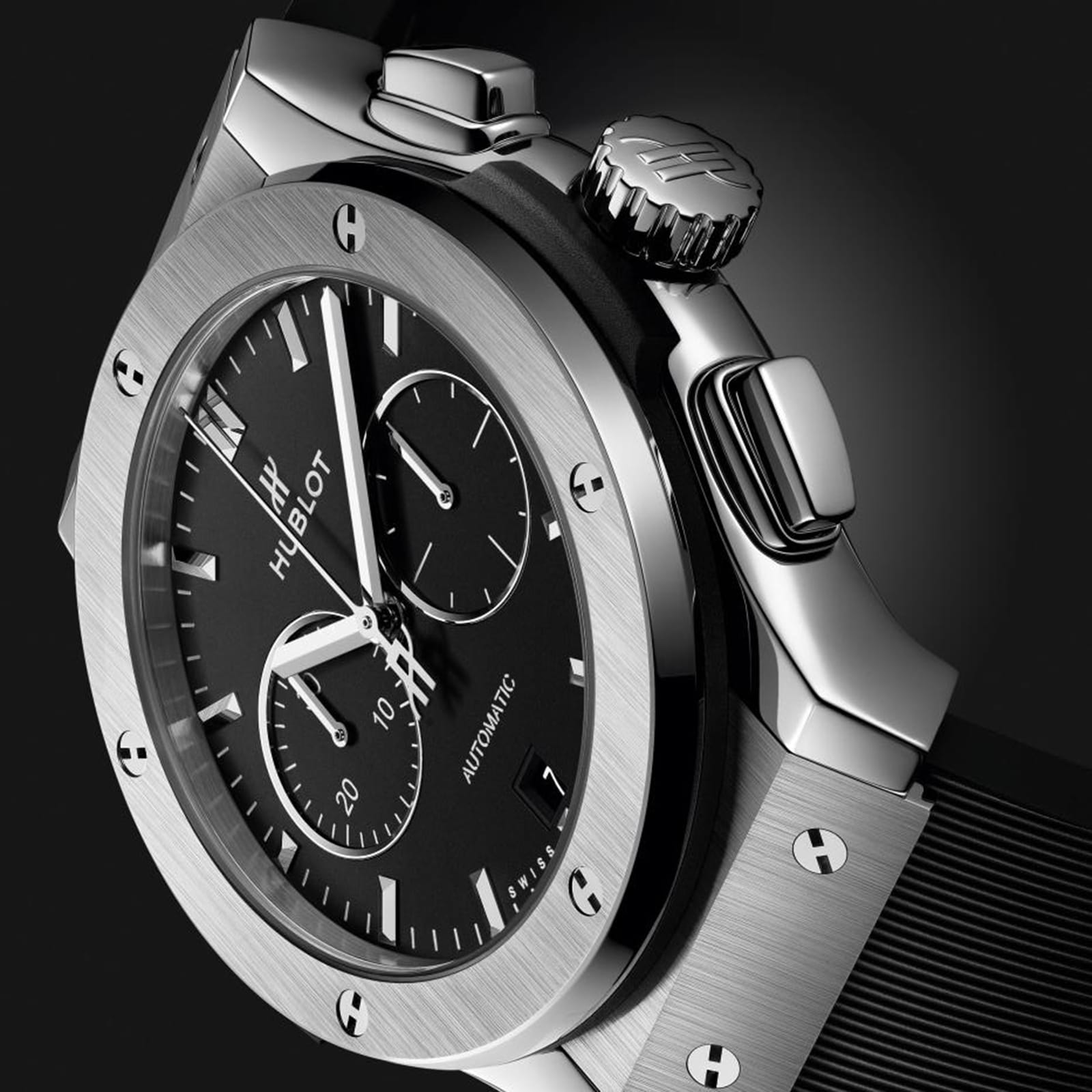 Classic Fusion Chronograph Titanium — Black Dial, Titanium, Rubber