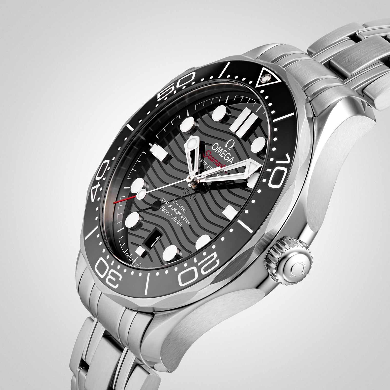 Seamaster Diver 300M — Black Dial, Ceramic Bezel