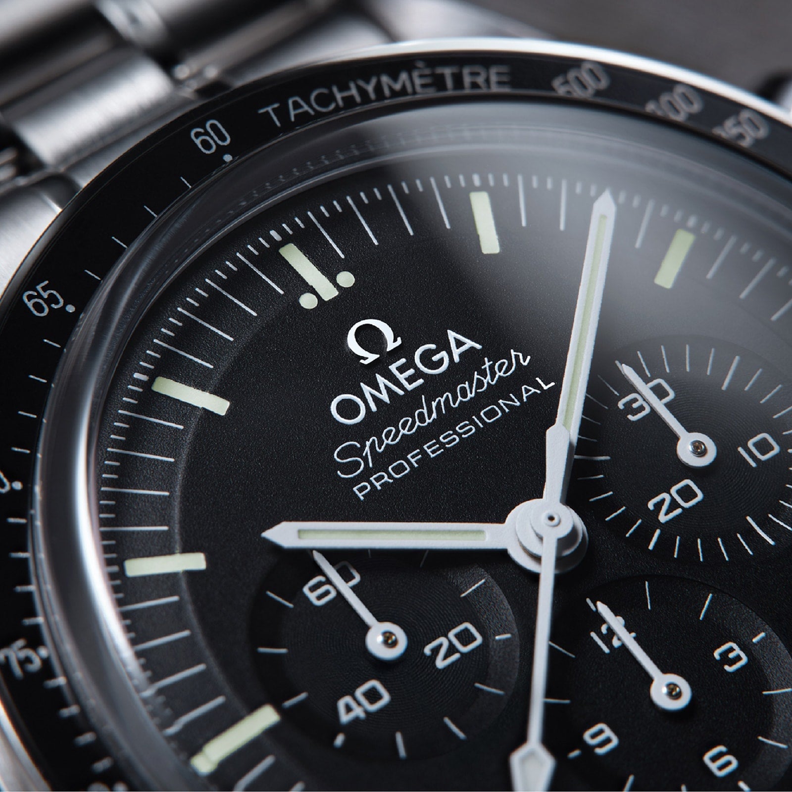 Speedmaster Moonwatch Professional — Black Dial