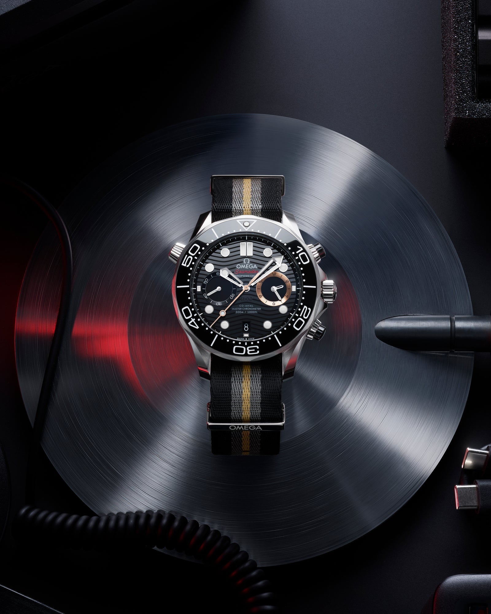 Seamaster Diver 300M Chronograph 007 First Light — Black Dial