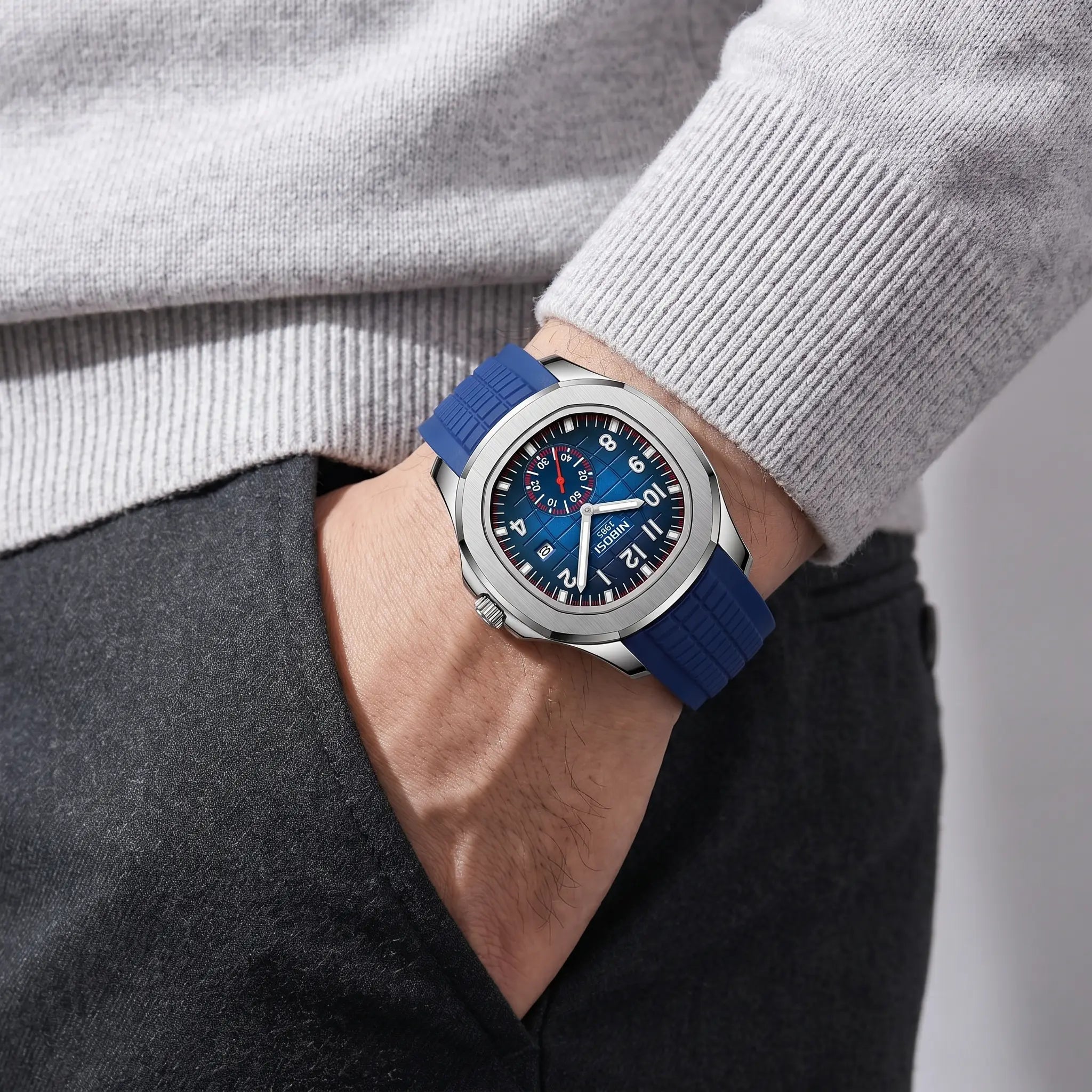 Kron Riviera Sport — Azure — hand in pocket
