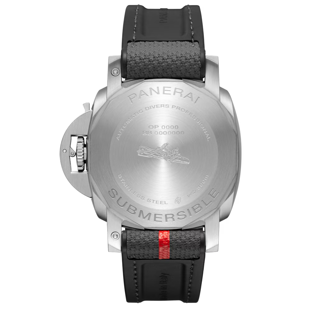 Submersible Luna Rossa — White Dial