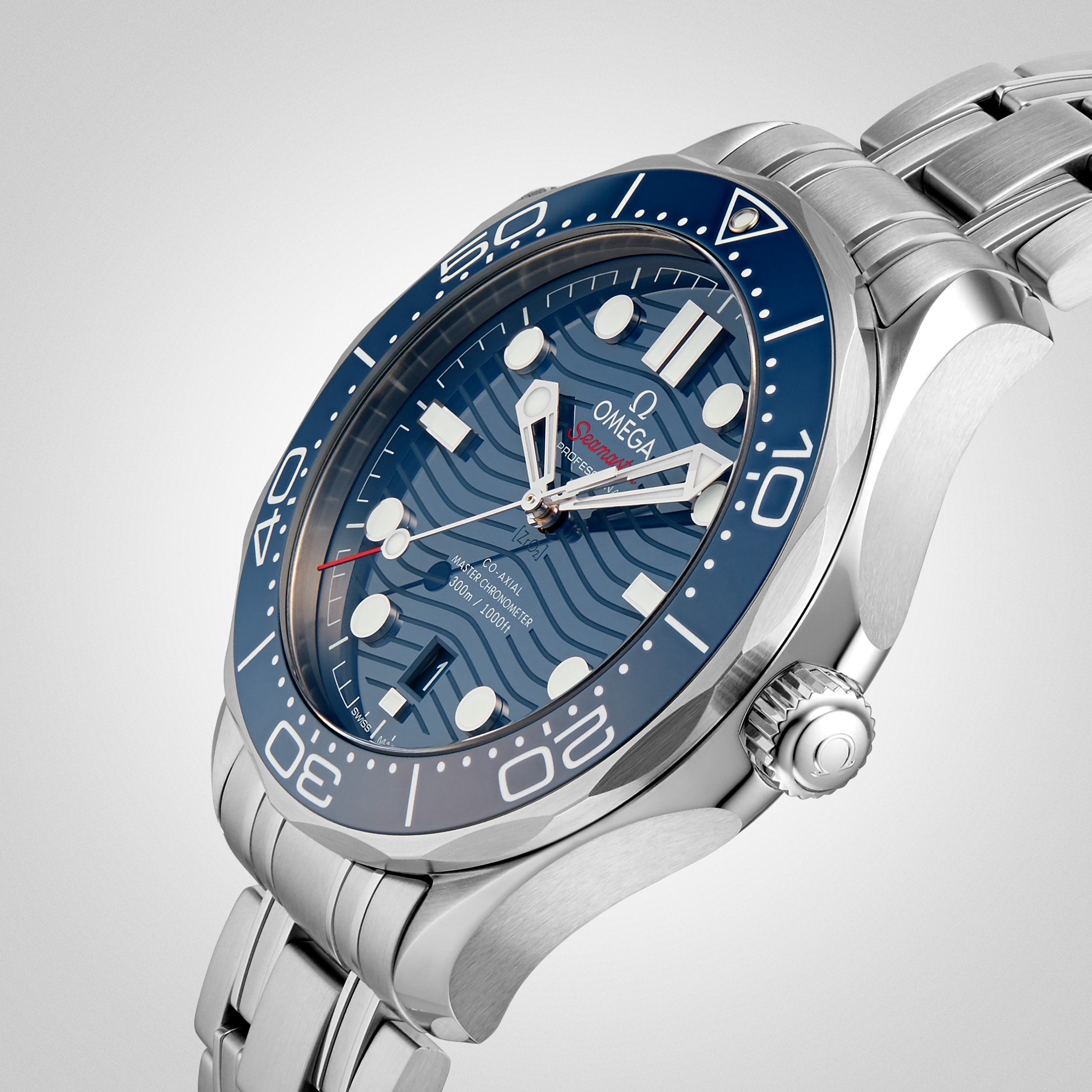 OMEGA Seamaster Diver 300M blue — detail