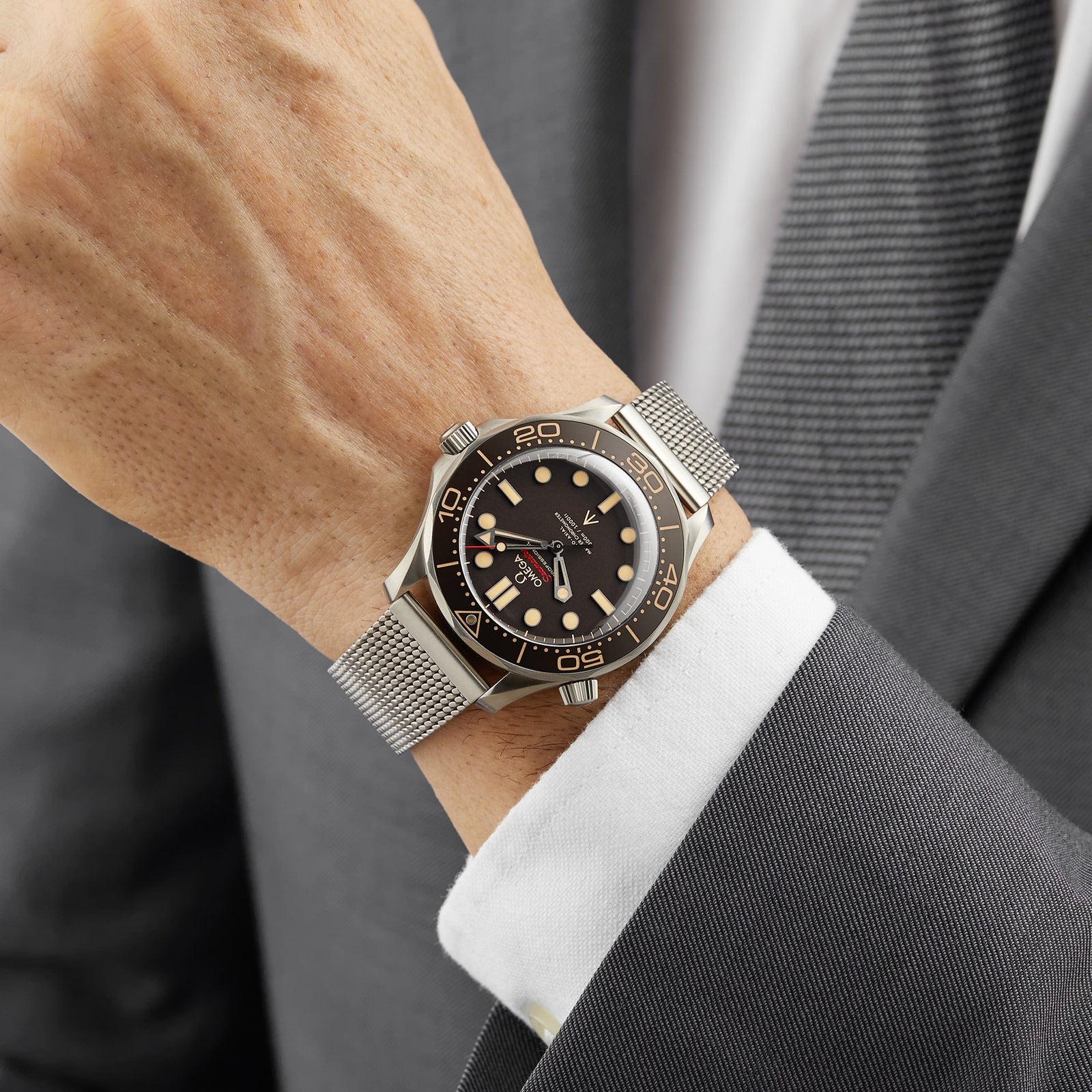 Seamaster Diver 300M James Bond 007 Edition — Black Dial