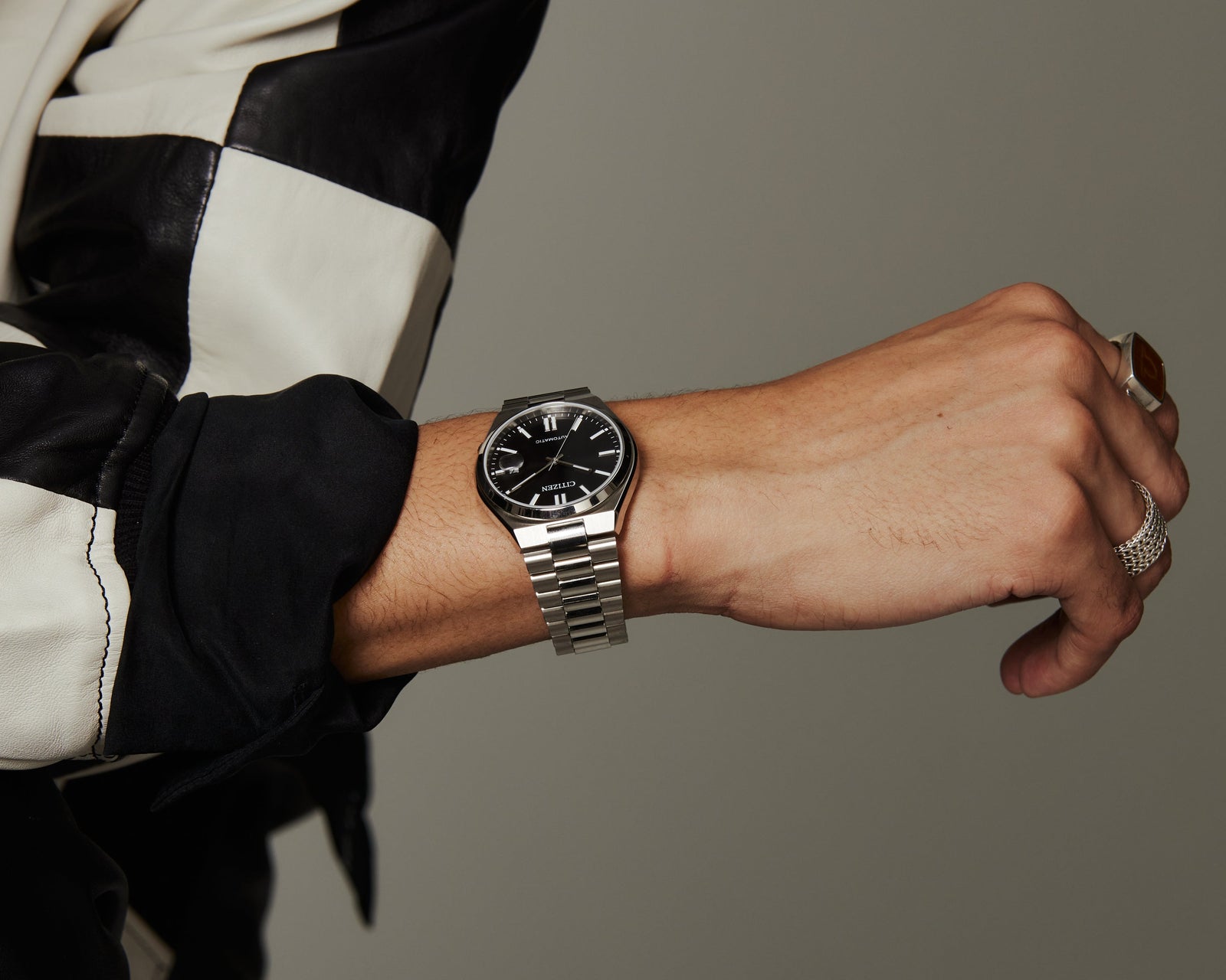 Tsuyosa — Black Dial
