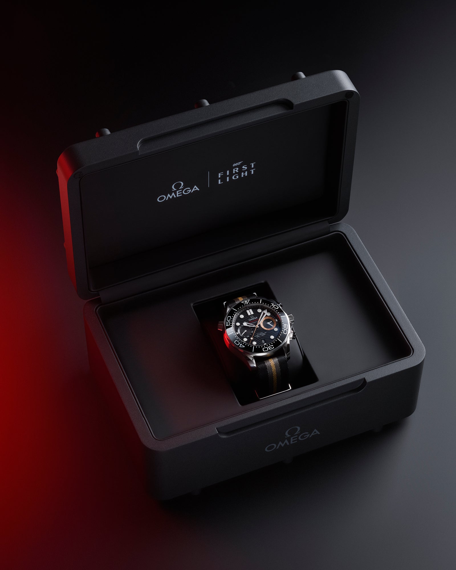 Seamaster Diver 300M Chronograph 007 First Light — Black Dial