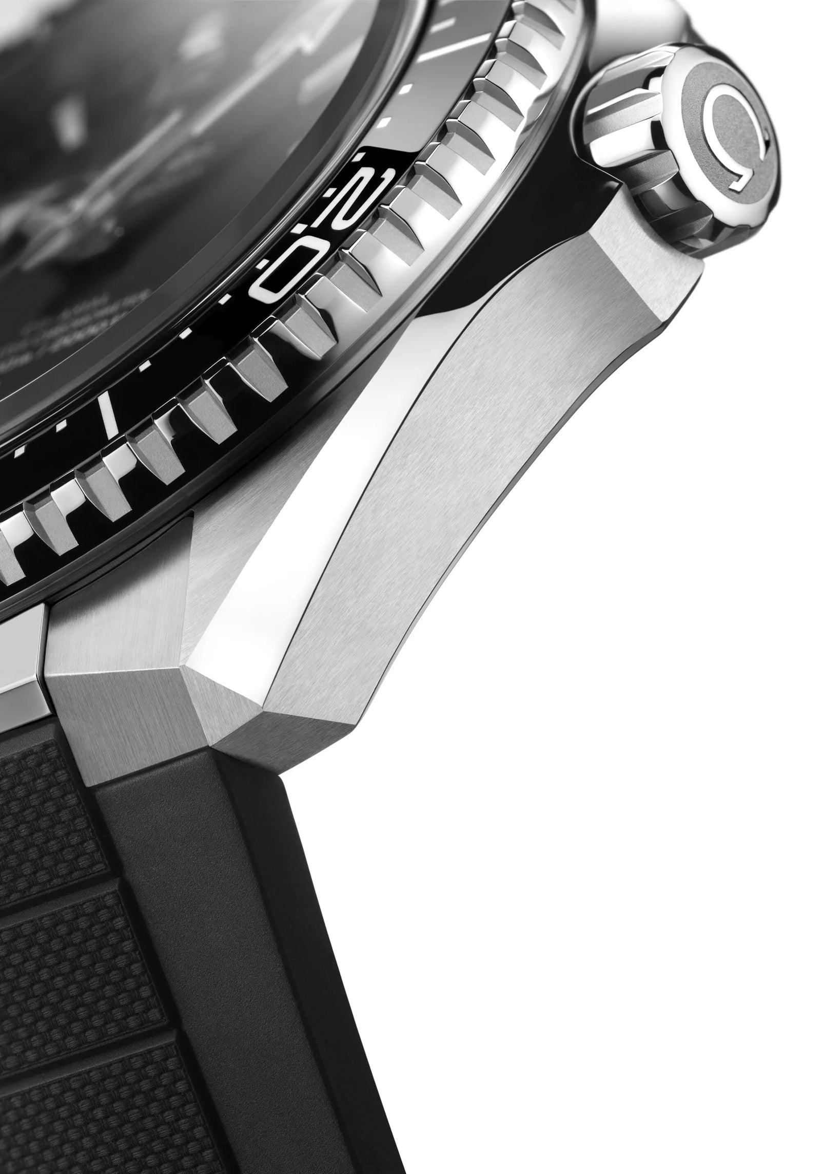 Seamaster Planet Ocean — Black Dial, Rubber